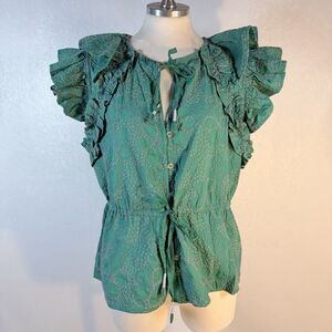Maeve sz M Green Top Button Embroidery
